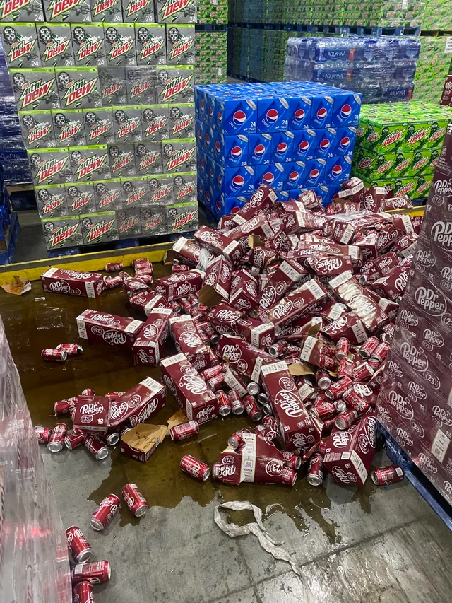 i-work-at-a-pepsi-dc-massive-casualties-tonight-v0-oqjet68bcoz91 (1)