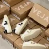 Veja Shoe Pallets